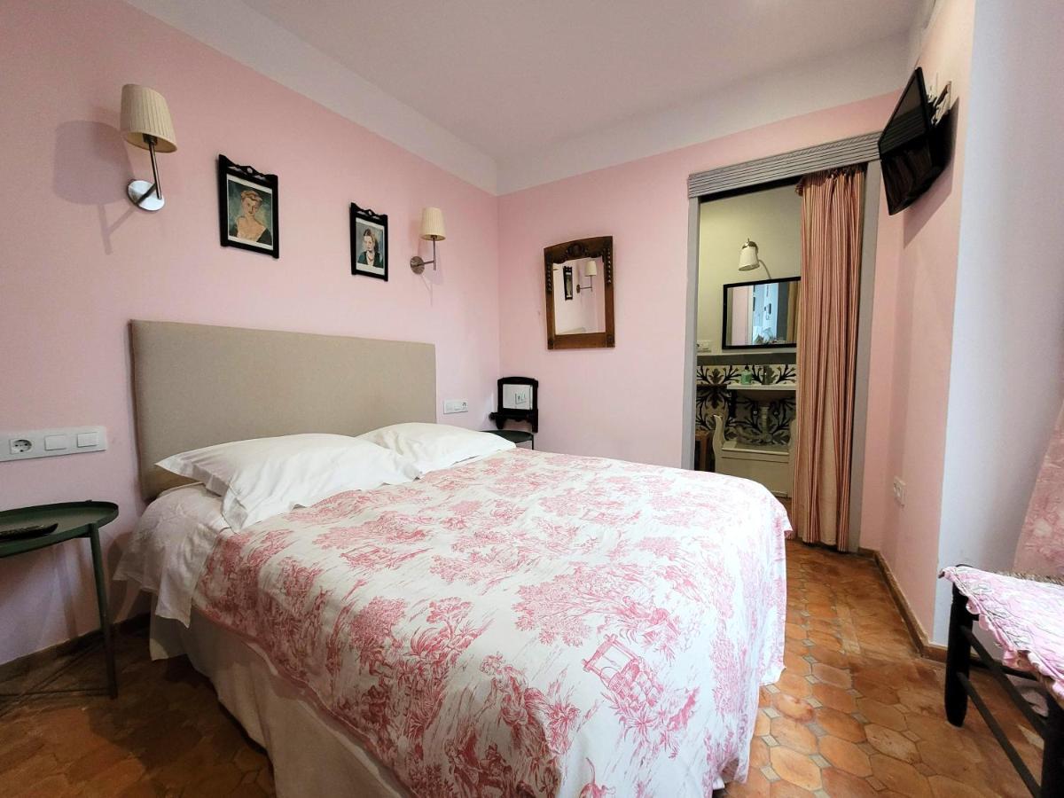 Casa Del Buen Viaje - Habitacion Rumba เซบีญา ภายนอก รูปภาพ